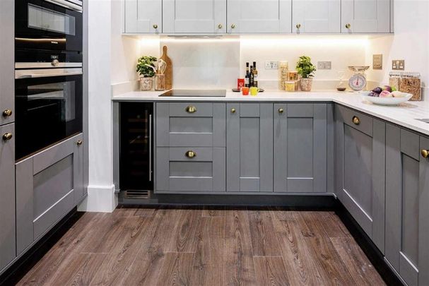 4 bedroom detached house to rent - Photo 1