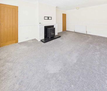 2 bedroom bungalow to rent - Photo 1