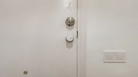 Room in a shared 4-bedroom apartment for rent in El Camp de l'Arpa del Clot, all bills included - Photo 4