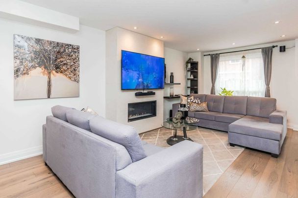 For Lease - 43 Donisi Avenue, Vaughan, Ontario - Photo 1