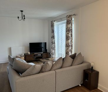 2 bedroom property to rent - Photo 1