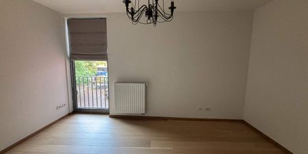 Appartement te huur in Genk voor € 1.285 met 3 slaapkamers - Foto 3