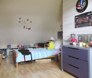 Location Maison 6 pièces 145m² - Photo 4