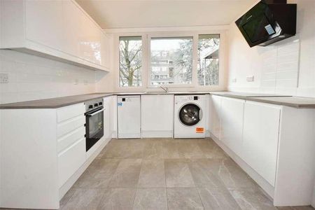 Brentford Dock, Brentford, TW8 - Photo 3
