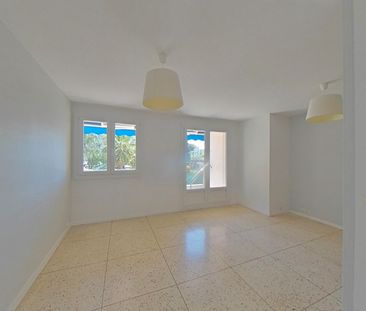 Appartement 2 pièces 55m2 MARSEILLE 9EME 820 euros - Photo 5