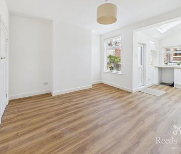 3 bedroom terraced house to rent - Photo 3