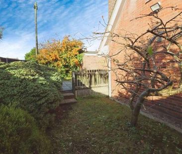 Poulton Royd Drive Spital, CH63 - Photo 5