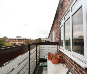 3 bedroom apartment to rent - Photo 6