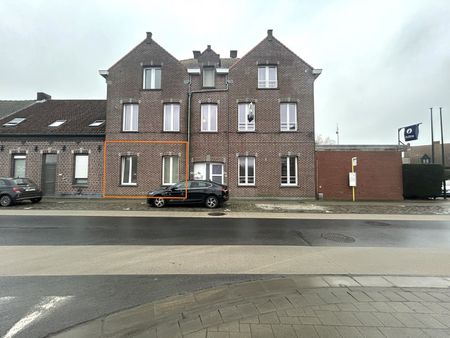 Gerenoveerd, instapklaar appartement met 2 slaapkamers te Ardooie! - Photo 5