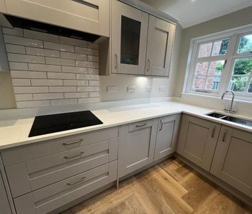 3 bedroom semi-detached house to rent - Photo 6