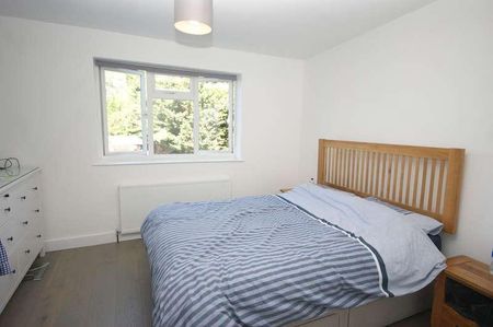 Eastcote Road, Pinner, HA5 - Photo 5