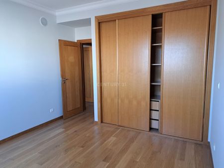 Apartamento T2 mobilado para Arrendar no Parque das Nações, Lisboa - Photo 2