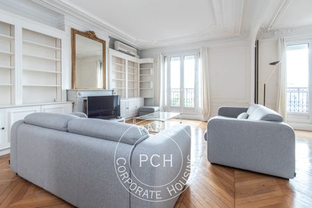 Rue de Longchamp, - Photo 3