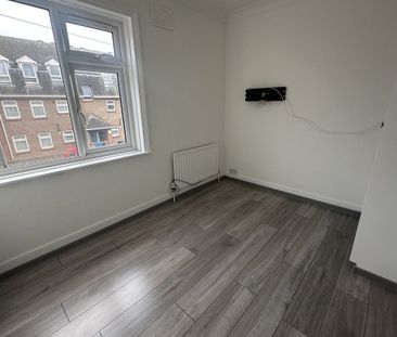 Ockley Road - Photo 6