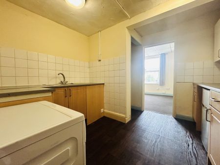 Railway Terrace, Derby - Photo 2