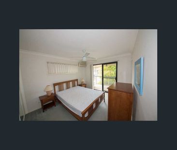 Furnished 3-Bedroom Townhouse in Sunnybank – Pool, Secure Complex &... - Photo 4