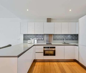 East Parkside, North Greenwich, SE10 - Photo 2