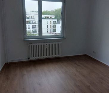 3-Raum-Wohnung in Duisburg-Duissern mit Balkon - Foto 6