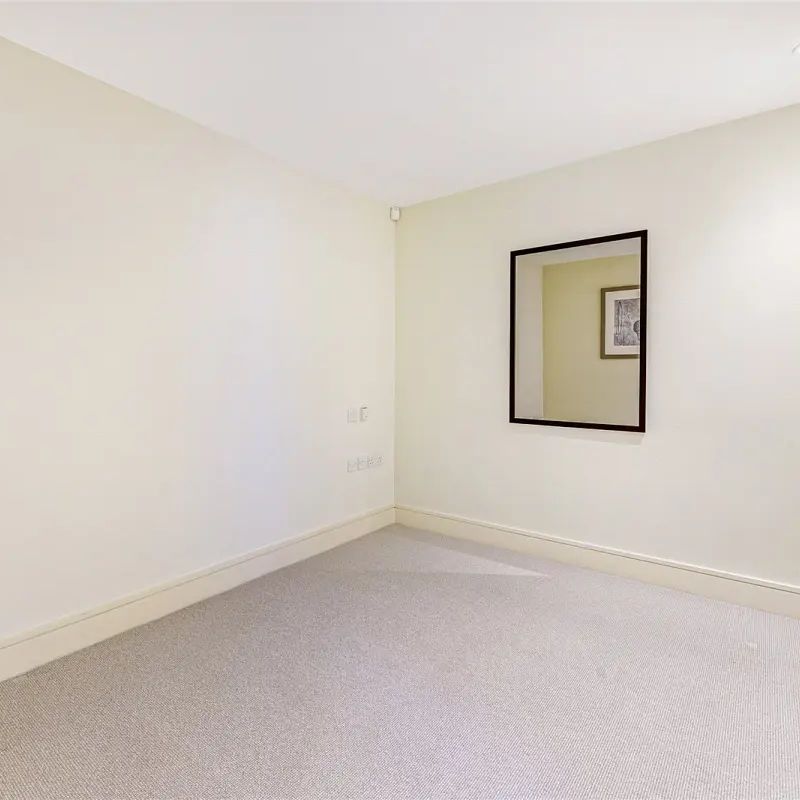 1 bedroom flat in Belgravia - Photo 1