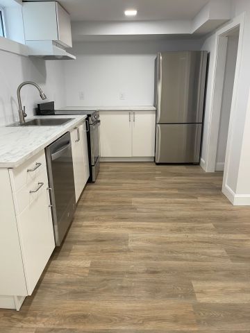 For Lease - 2145 Westbourne Avenue Unit# B, McKellar Heights - Glabar Park and Area, Ontario - Photo 2