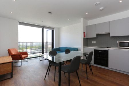 2 bedroom flat to rent - Photo 2