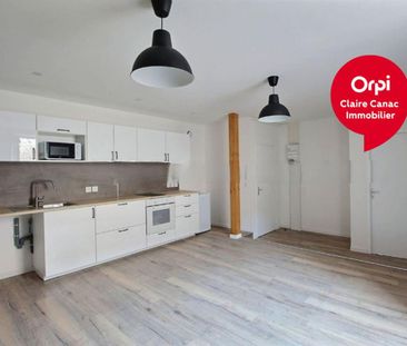 Location Appartement 2 pièces 42m² MAZAMET 81200 - Photo 3