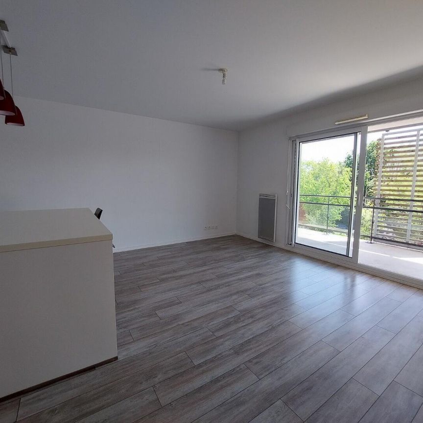 location Appartement T2 DE 44.11m² À AURAY - Photo 1