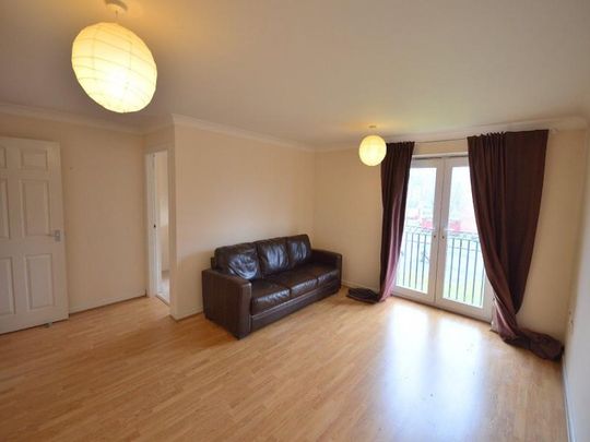 2 Bedroom Apartment To Let - Photo 1