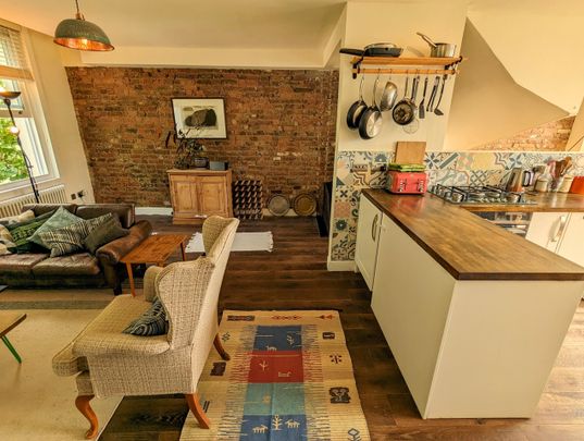 1 Bed Flat, Hanley Road, N4 - Photo 1