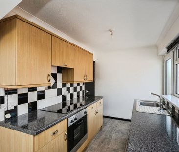 Pencaerfenni Park, Crofty, SWANSEA - Photo 4