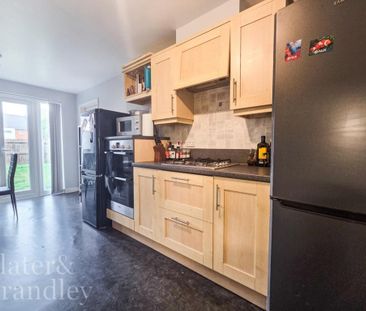 1 bedroom in a house share to rent - Photo 6