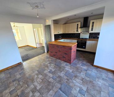 3 Bed Terraced House To Rent - Photo 4