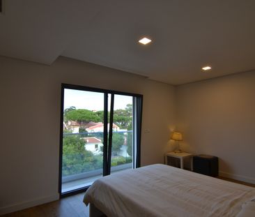 Moradia isolada T4+1 para arrendamento no Alto da Barra em Oeiras - Photo 4