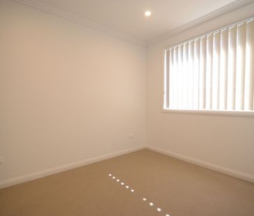 Freestanding Villa!!! - Photo 6