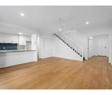 20/170 Whiting Street, Labrador, Qld 4215 - Photo 1