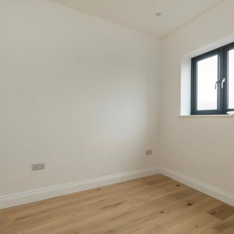 Northfield Avenue - Photo 1