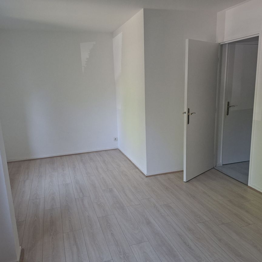 Location Appartement 1 pièce 28m² LAMBERSART 59130 - Photo 1