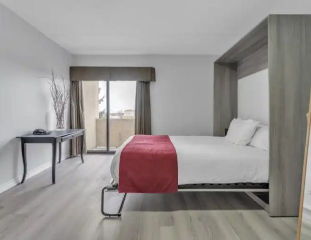 Kingston Crest Residence | 2360 Princess Street, Kingston - Photo 1