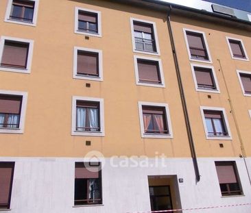 Bilocale in Affitto in Piazzale Lugano 33 a Milano - Photo 2