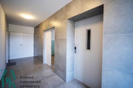 Pronájem bytu 2+kk 44 m², Ústí nad Labem - Photo 4