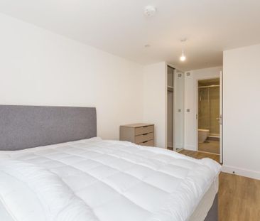 2 bedroom apartment to rent - Photo 4