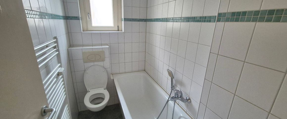 Altbau ab sofort frei - Foto 1
