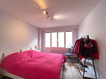 Location Appartement 3 pièces 63m² - Photo 4