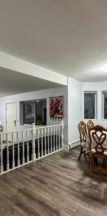 Bright 3 Bed 2.5 Bath suite (ground level, separate entrance) - Photo 1