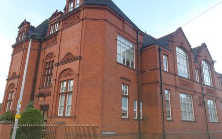 Hightown Apartments, Crewe - Photo 4