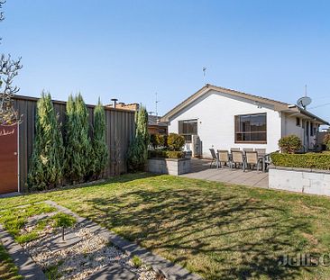 1118 Norman Street, Wendouree - Photo 2