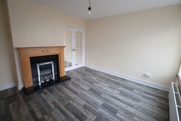 27 Lisbane Drive, Newtownabbey, BT37 0LN - Photo 1