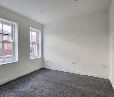 2 bedroom terraced house to rent - Photo 6