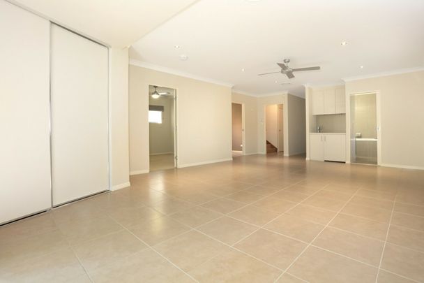 SPACIOUS FAMILY HOME IN SOUGHT AFTER GILSTON - Photo 1