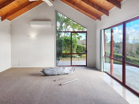 Opaheke - Rural Location - Fabulous Views - Photo 1